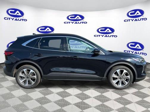 Agate Black Metallic 2023 Ford Escape Platinum