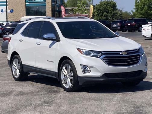 Iridescent Pearl Tricoat 2019 Chevrolet Equinox Premier w/2LZ