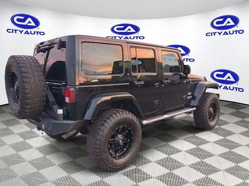2012 Jeep Wrangler Unlimited Sahara