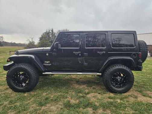 2012 Jeep Wrangler Unlimited Sahara