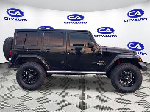 2012 Jeep Wrangler Unlimited Sahara