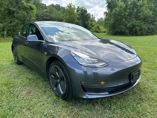 2018 Tesla Model 3 Performance