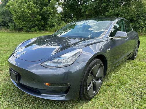 2018 Tesla Model 3 Performance