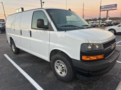 2019 Chevrolet Express 2500 Work Van
