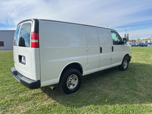 2019 Chevrolet Express 2500 Work Van