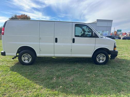 2019 Chevrolet Express 2500 Work Van