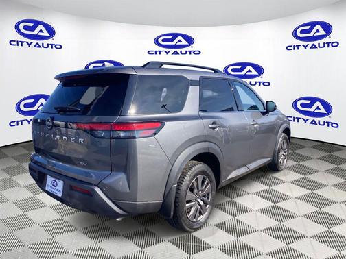 2024 Nissan Pathfinder SV FWD