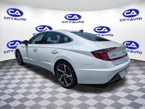 2021 Hyundai SONATA SEL Plus