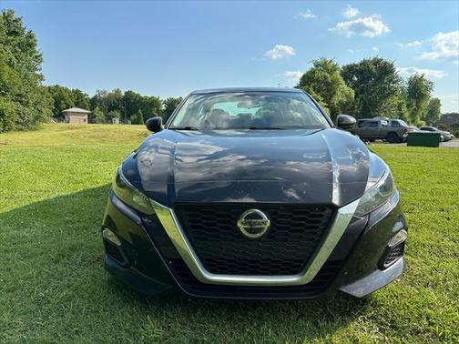 2022 Nissan Altima S FWD