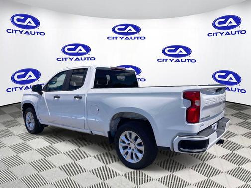 Summit White 2022 Chevrolet Silverado 1500 Limited Custom