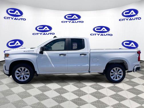 Summit White 2022 Chevrolet Silverado 1500 Limited Custom