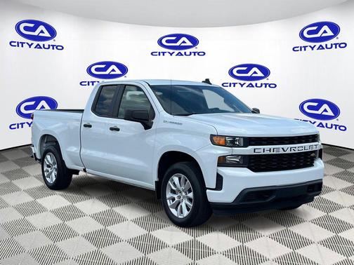 Summit White 2022 Chevrolet Silverado 1500 Limited Custom