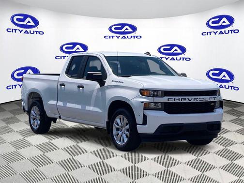 Summit White 2022 Chevrolet Silverado 1500 Limited Custom