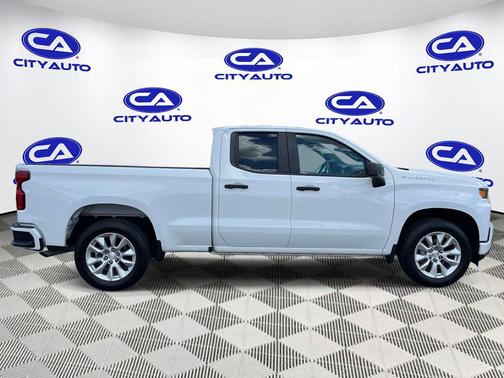 Summit White 2022 Chevrolet Silverado 1500 Limited Custom