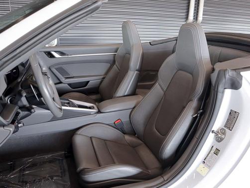 Chalk 2020 Porsche 911 Carrera 4S Cabriolet