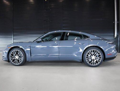 2026 Porsche Taycan 4
