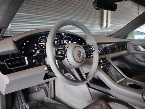 2024 Porsche Taycan 4S