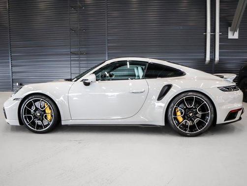 2023 Porsche 911 Turbo S