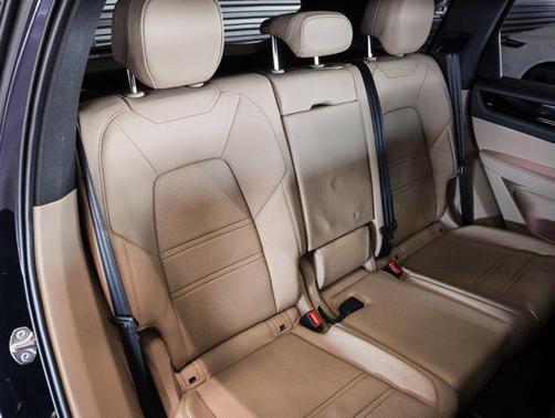 2023 Porsche Cayenne Cayenne