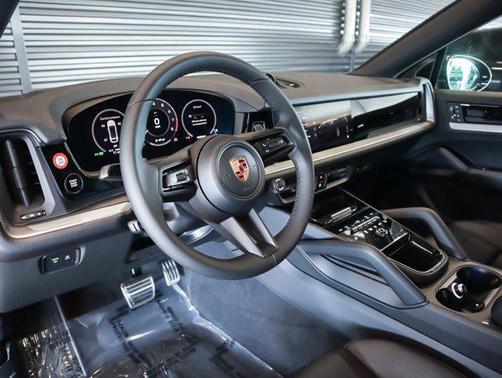 2026 Porsche Cayenne S