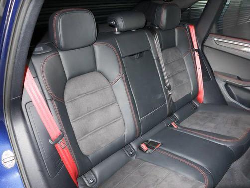 2023 Porsche Macan GTS