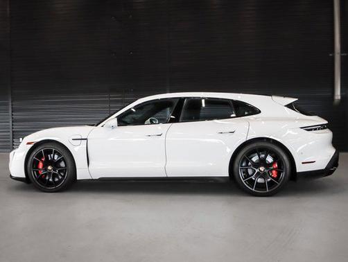 2023 Porsche Taycan GTS