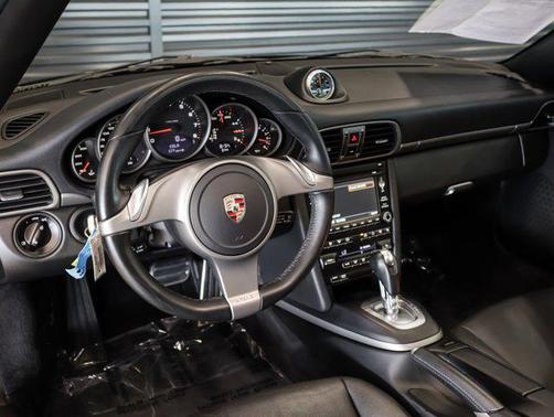 2010 Porsche 911 Carrera