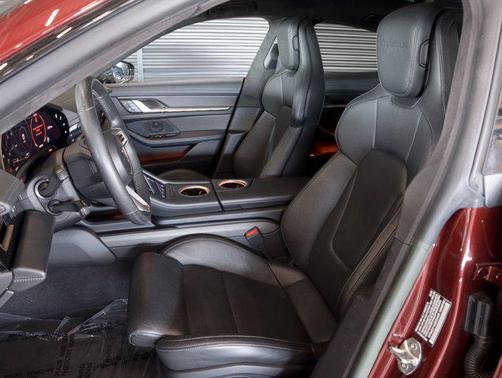 Cherry 2022 Porsche Taycan Turbo S