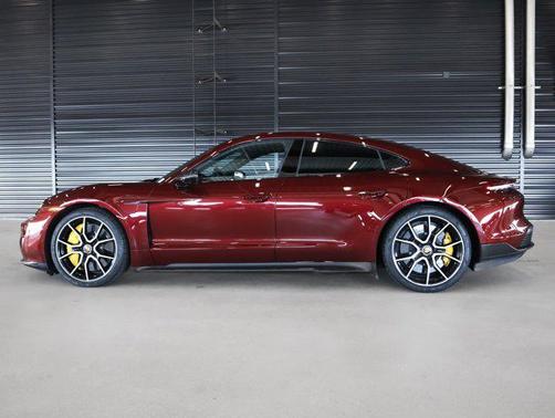 Cherry 2022 Porsche Taycan Turbo S