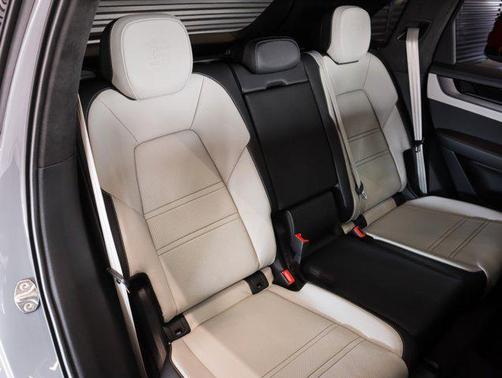 2026 Porsche Cayenne GTS