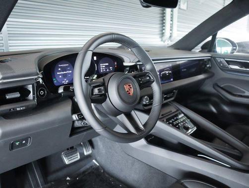 2026 Porsche Macan Electric