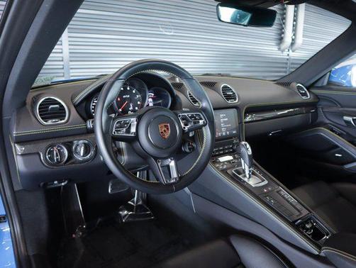 2022 Porsche 718 Cayman GTS 4.0