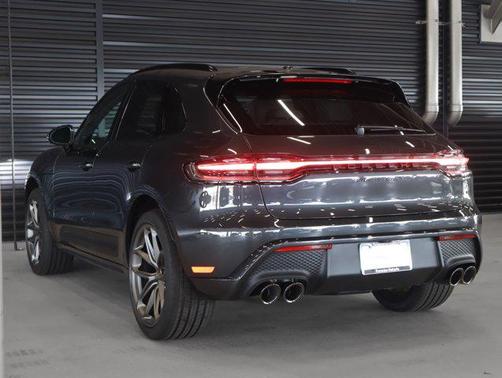 Volcano Gry 2026 Porsche Macan Macan GTS