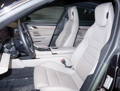 2023 Porsche Taycan 4S