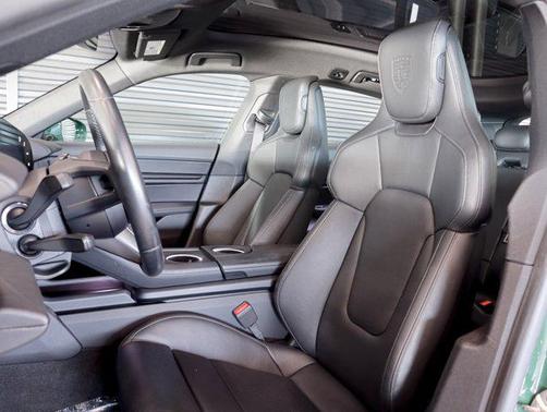 2024 Porsche Taycan 4S