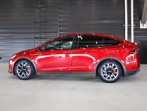 2023 Tesla Model X Plaid Tri Motor All-Wheel Drive