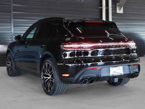 2025 Porsche Macan GTS