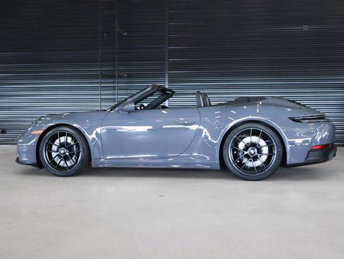 2026 Porsche 911 Carrera GTS