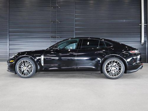 Black 2023 Porsche Panamera Platinum Edition