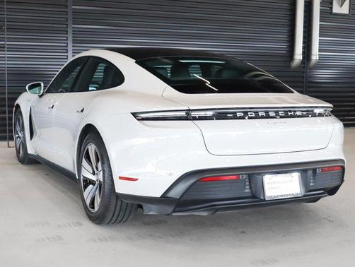 2024 Porsche Taycan RWD