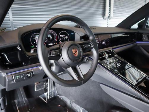 2024 Porsche Panamera RWD