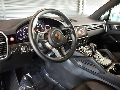 2022 Porsche Cayenne AWD