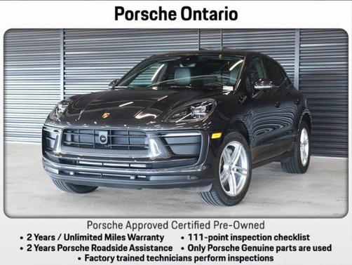 2022 Porsche Macan Base