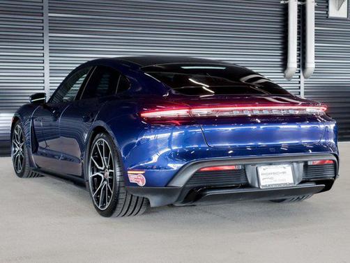 Gentian Blu 2023 Porsche Taycan Turbo S