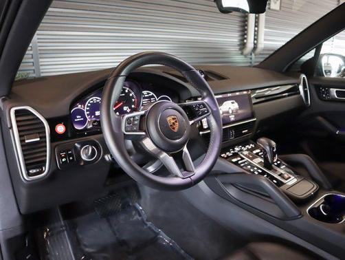 2021 Porsche Cayenne AWD