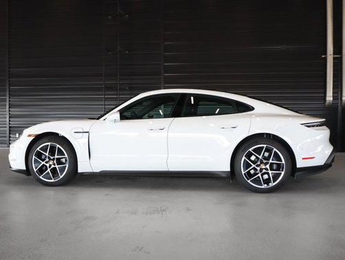 2025 Porsche Taycan RWD