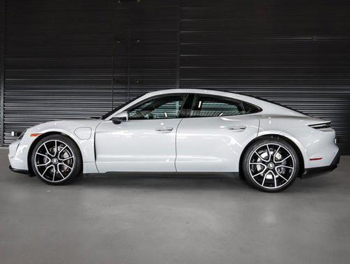 2024 Porsche Taycan RWD