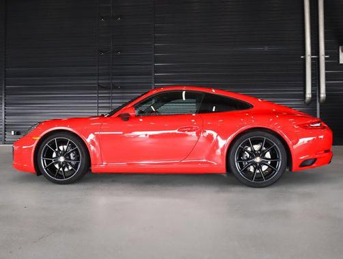 2017 Porsche 911 Carrera