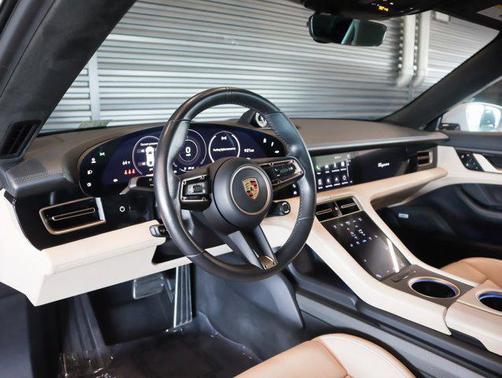 2021 Porsche Taycan Turbo S