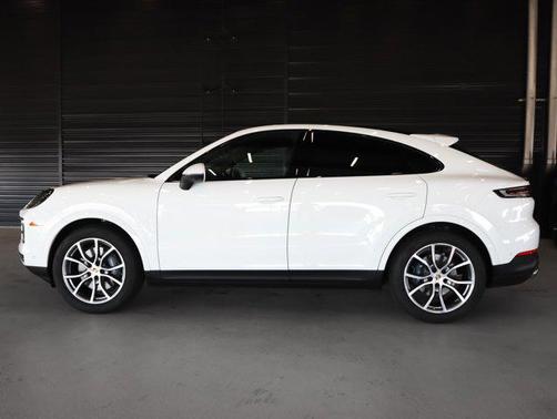 2025 Porsche Cayenne Coupe
